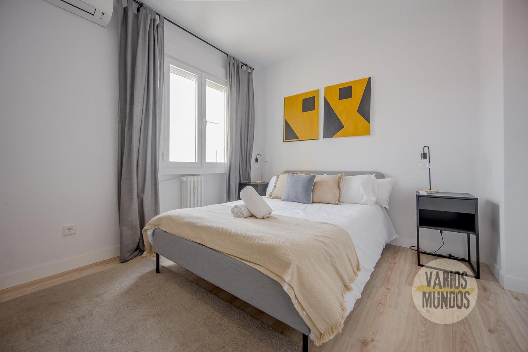Atico X9 Pax Con Gran Terraza En El La Latina Apartment Madrid Exterior photo