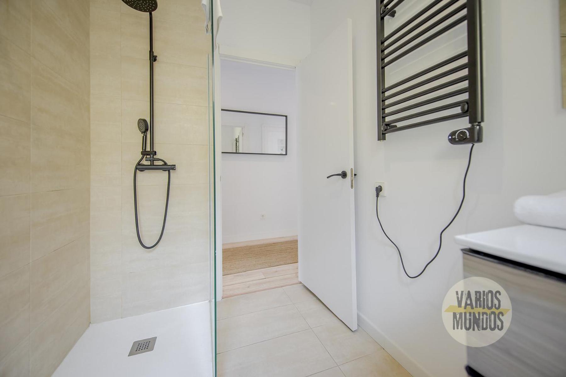 Atico X9 Pax Con Gran Terraza En El La Latina Apartment Madrid Exterior photo